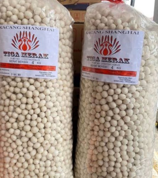 Kacang atom