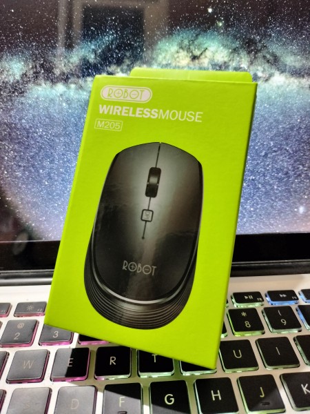 !!! WIRELLES MOUSE ROBOT M205