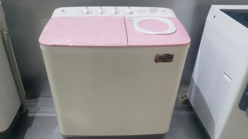 Mesin Cuci Toshiba VHM100MN Pink (10kg)
