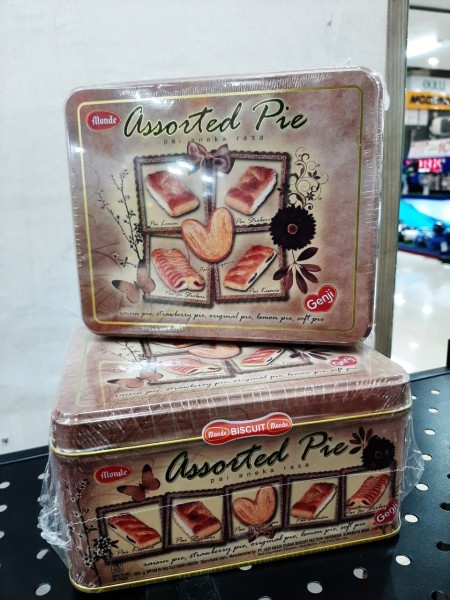 Monde Assorted Pie 285gr
