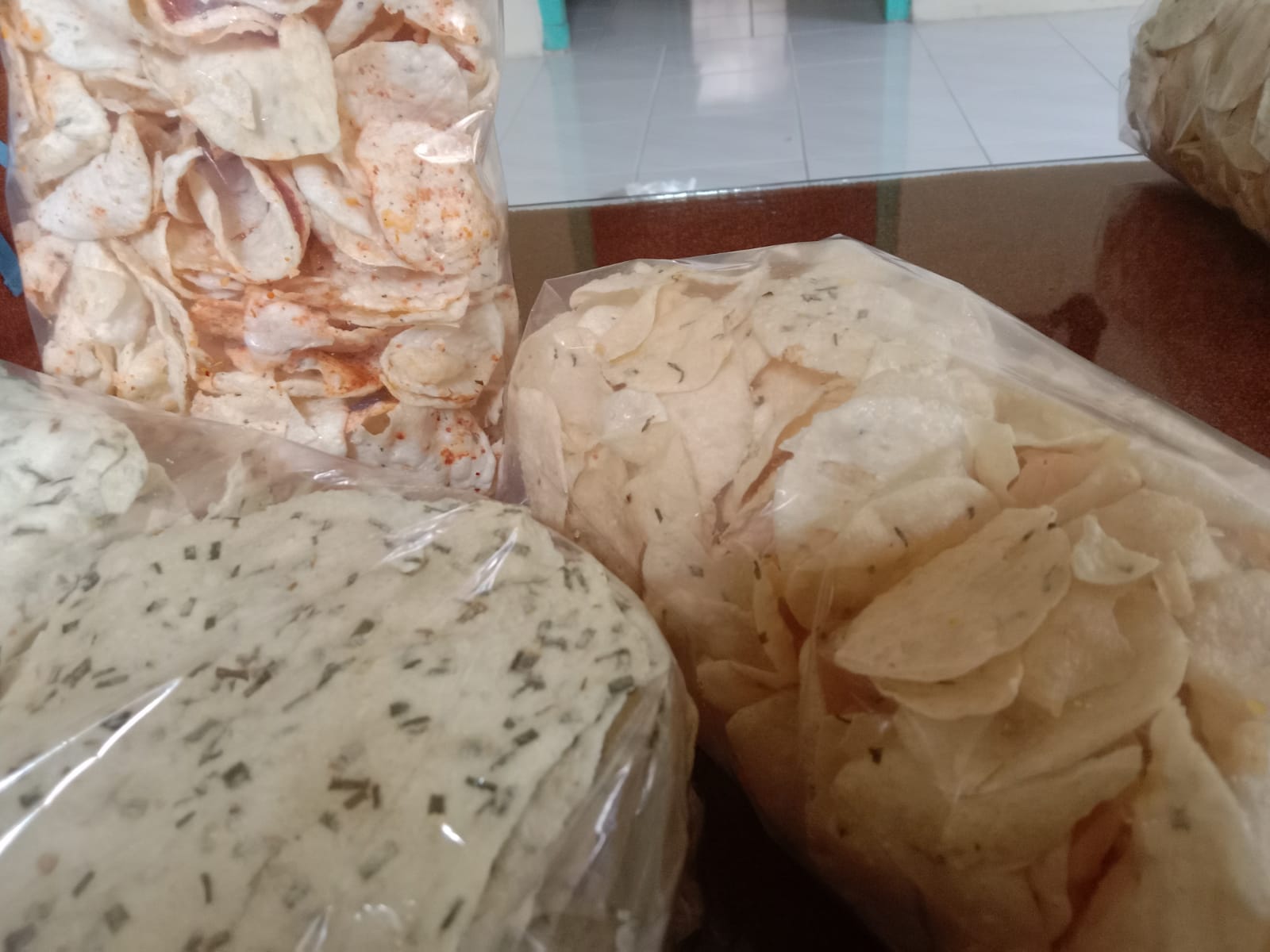 Aneka opak