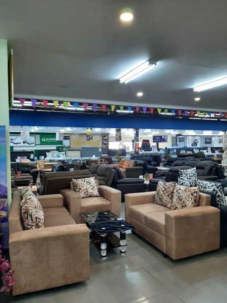 Sofa Lancar Dagang 321 CHELSEA+Meja
