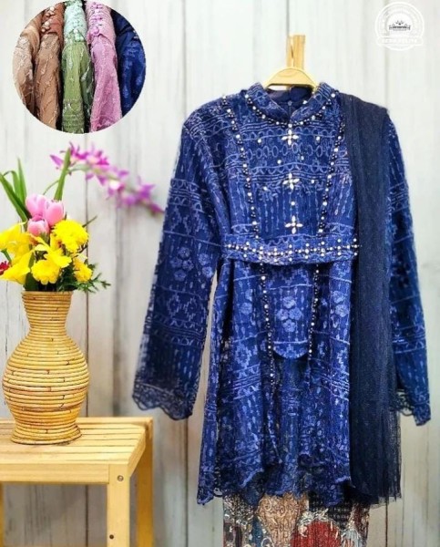 Blouse Brokat A