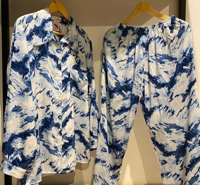 Baju setelan