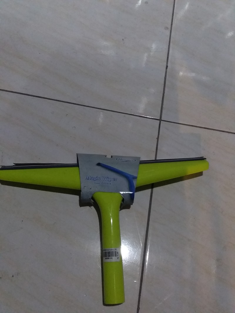 Wiper kaca