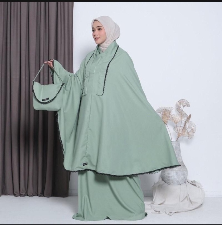Mukena Qayd Resleting Depan
