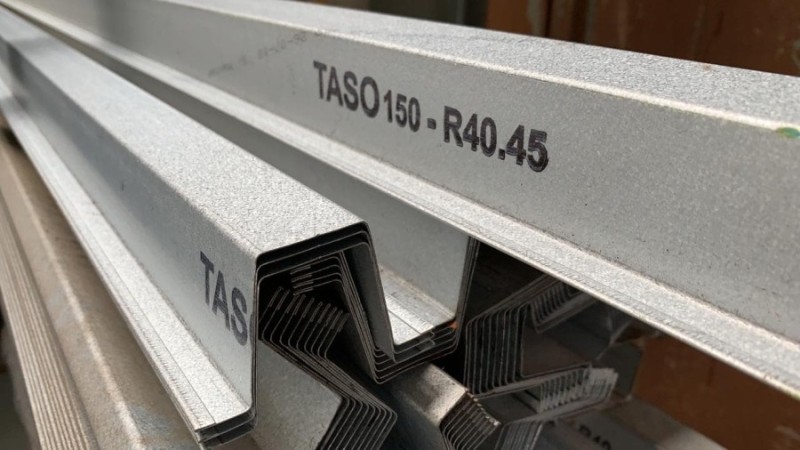Reng Taso 0,45/6 meter