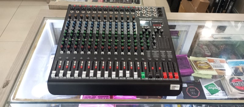 MIXER WISDOM MASTER 12