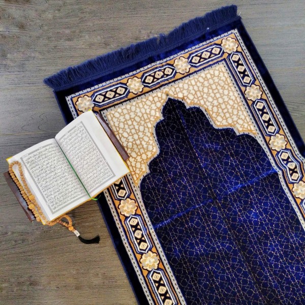Sajadah Arabia Biru