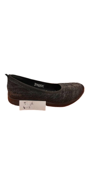 sepatu scretck