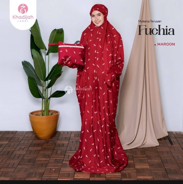 Mukena Terusan Fuchia All Size maroon