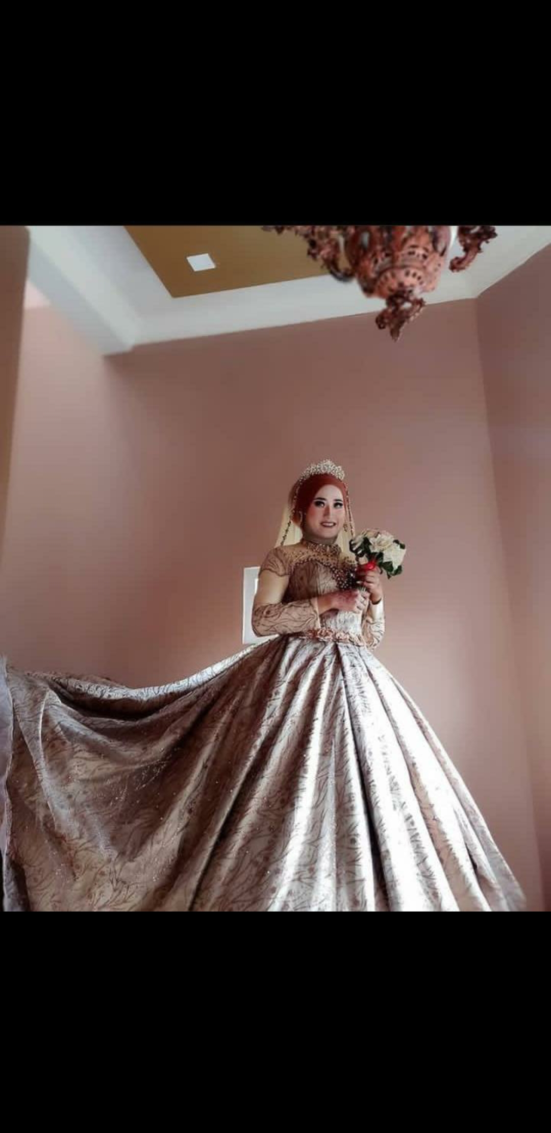 Gaun Ngantin Modern
