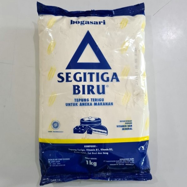 Tepung terigu Segi Tiga Biru