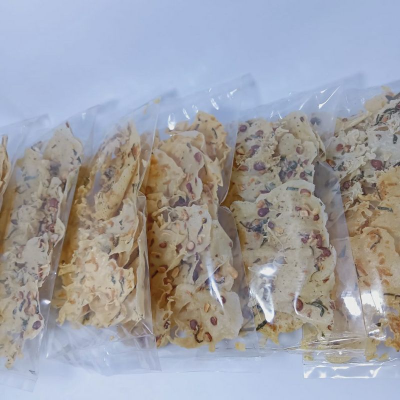 Peyek kacang