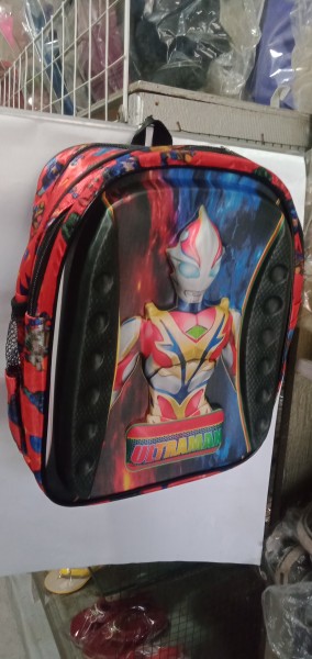 Tas ultraman